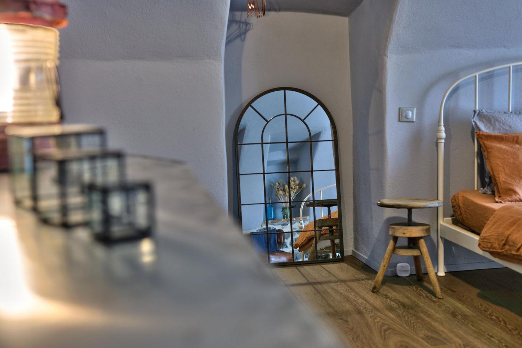 La Gourmandine Hotel Courry Bagian luar foto