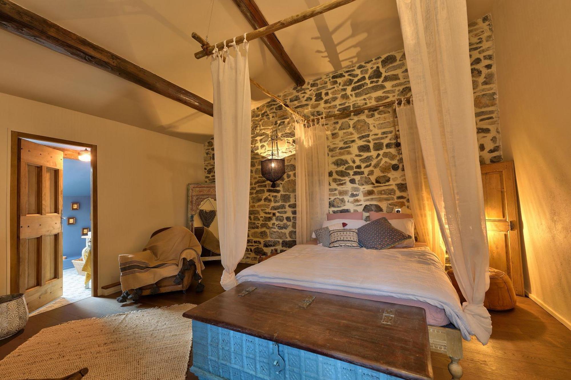 La Gourmandine Hotel Courry Bagian luar foto