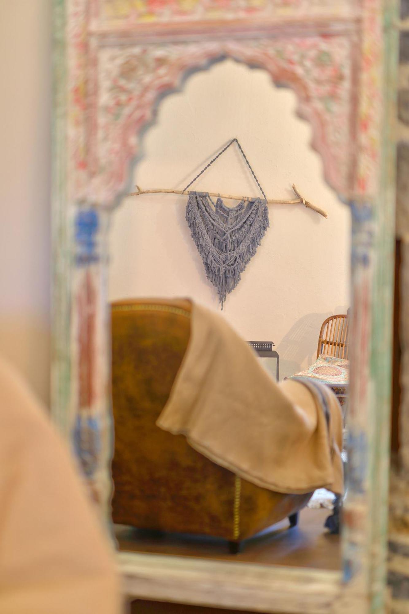 La Gourmandine Hotel Courry Bagian luar foto